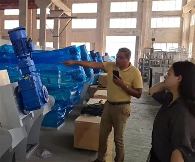 Mauritius Client Mus ntsib 2025|Submersible Mixer & Screw Press Dehydrator - ...